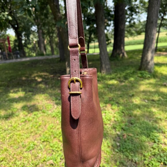 Vintage Coach Equestrian Slim Bucket Bag 9806 Mahogany - Picture 8 of 14